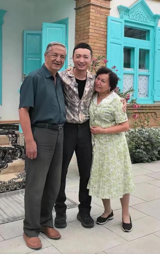 岁尼格买提6字再宣喜讯终于等到这一天开元ky棋牌与帕夏古丽婚姻成谜42(图18)